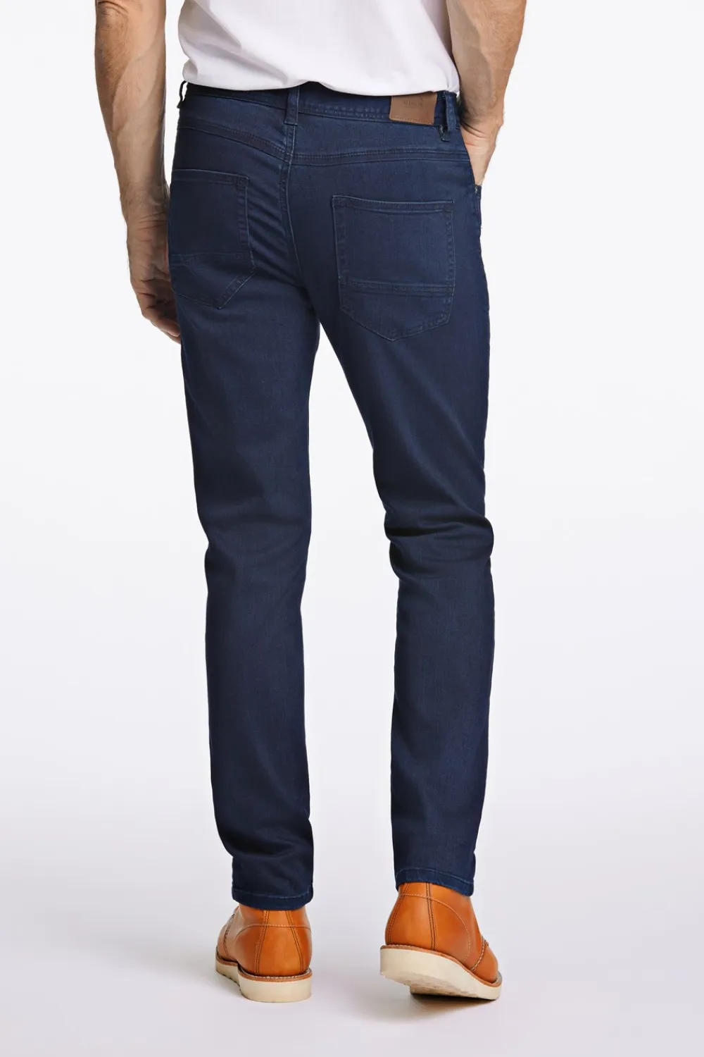 Clearance 5 Pocket Tapered Jeans, , W32/L32 Jeans