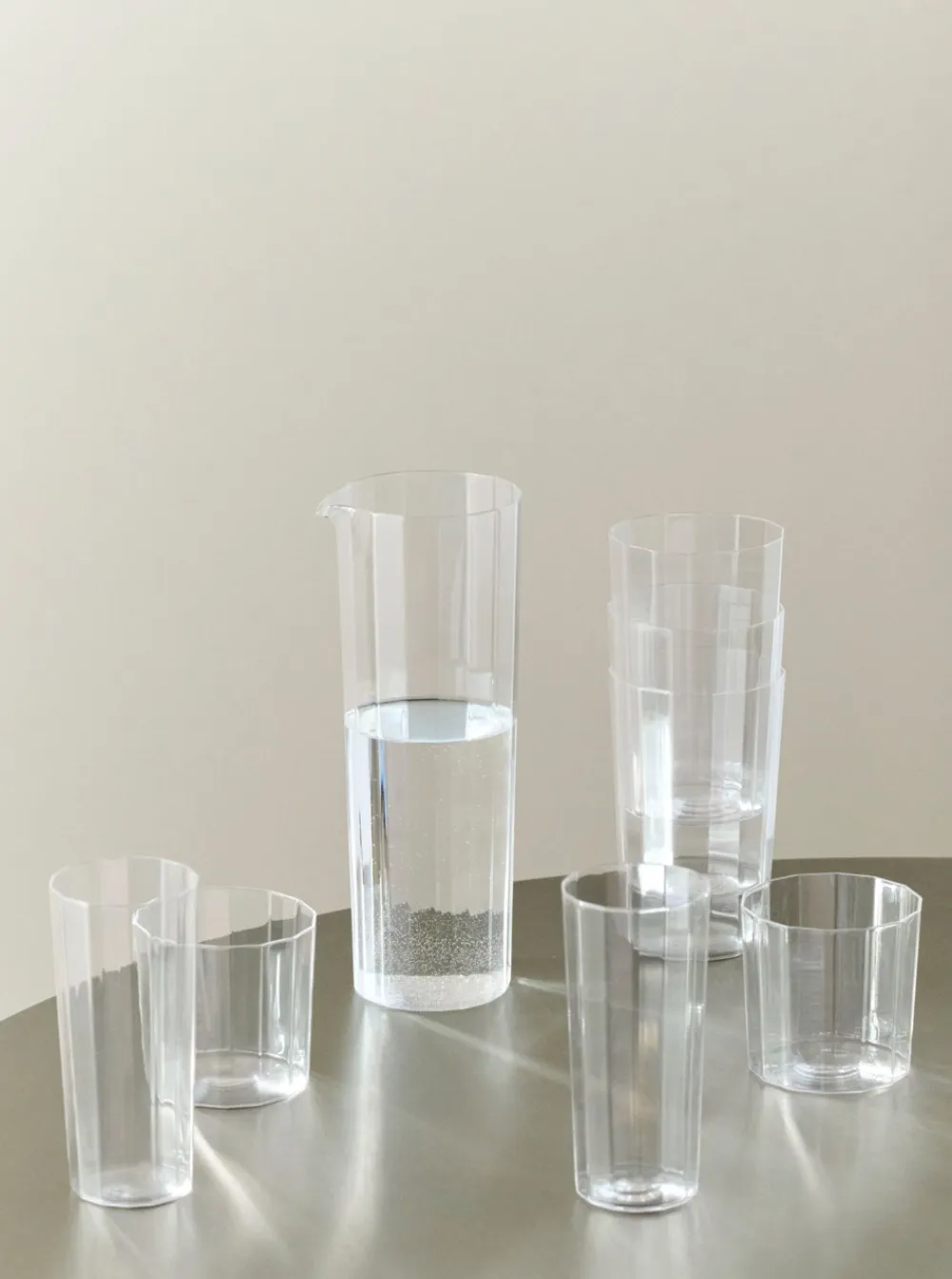 HAY Angle Carafe Karaffel, , 0,9 L- Kander & Karafler