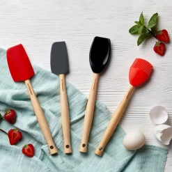 Le Creuset Craft Dejskraber,- Bagning