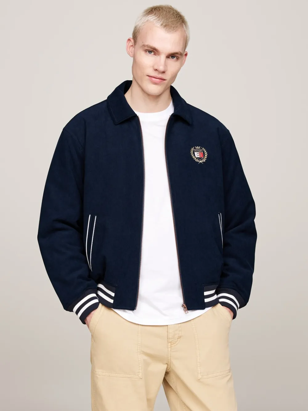Tommy Jeans Crest Cord Letterman Jakke, , XL- Jakker & Frakker