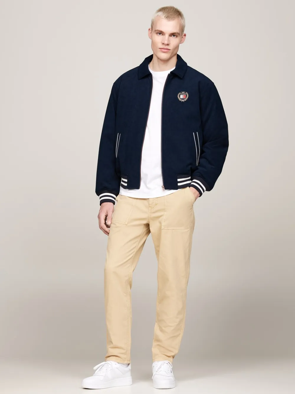 Tommy Jeans Crest Cord Letterman Jakke, , XL- Jakker & Frakker