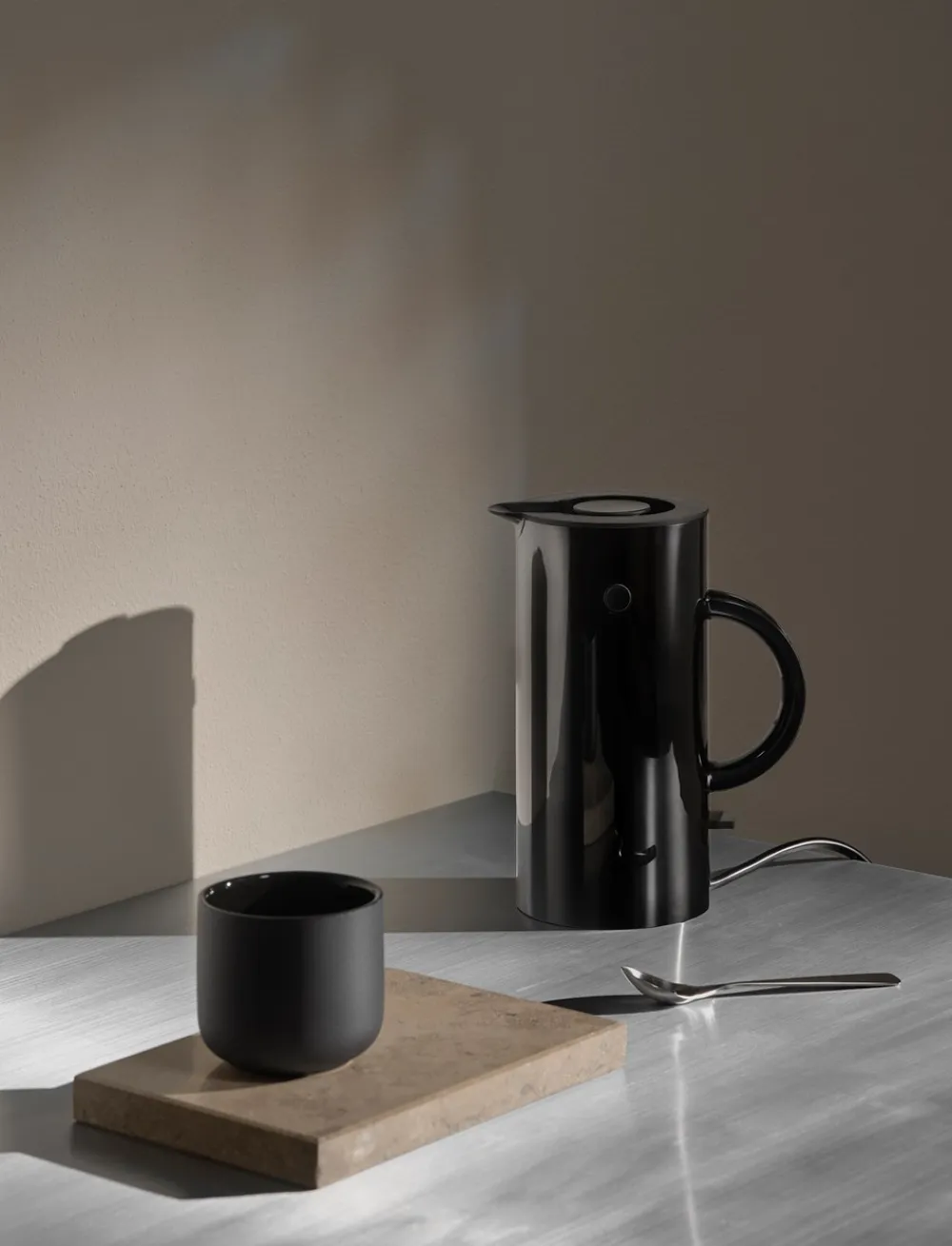 Outlet EM77 Mini Elkedel, , 0,5 L Køkkenmaskiner