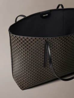 Calvin Klein Emblem Tote W/ Pouch, , Onesize-Dame Shoppere