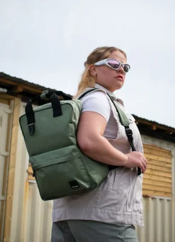 Karla Rygsæk, Dame Rygsække