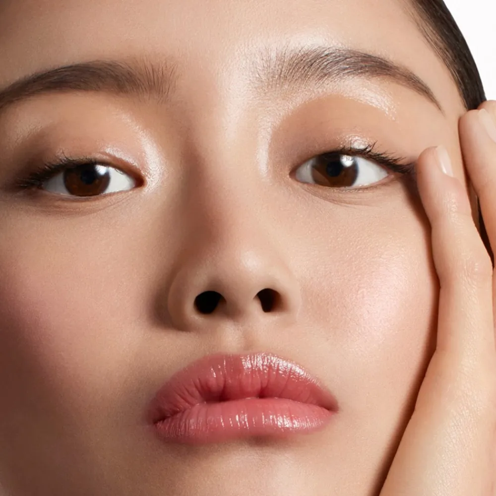 Lancôme Lip Idôle Squalane-12 Butterglow Glowy Color Balm, 30 Lisa's Coral Glow- Læber