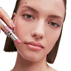 Loveshine Lipstick, Læber