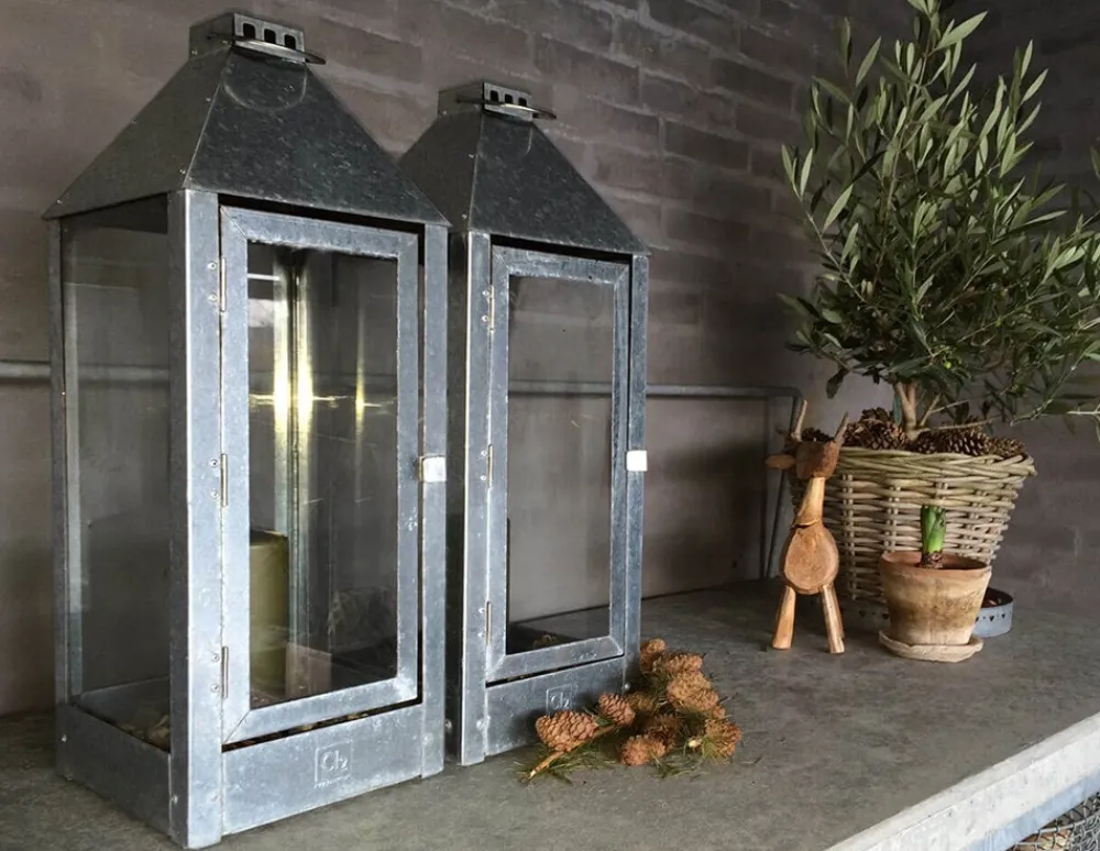 A2 Living Maxi Lanterne, Galvaniseret, 22,5x60x22,5 cm- Lanterner & Lyskæder