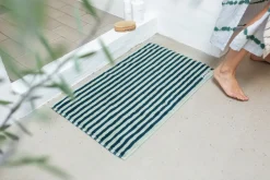 Bongusta Naram Bademåtte, Sea Foam & Deep Teal 50x80 cm- Bademåtter & Forhæng