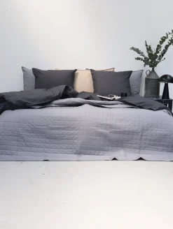OMHU Quiltet Percale Sengetæppe, , 260x260 cm- Sengetæpper