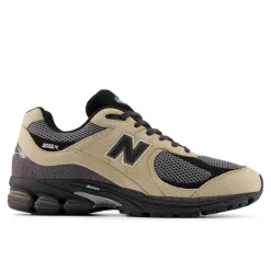 Hot 2002R Sneakers, , 45.5 Sneakers