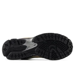 Hot 2002R Sneakers, , 45.5 Sneakers