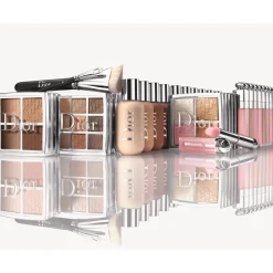 Dior Retractable Kabuki Brush, N° 17- Makeupbørster