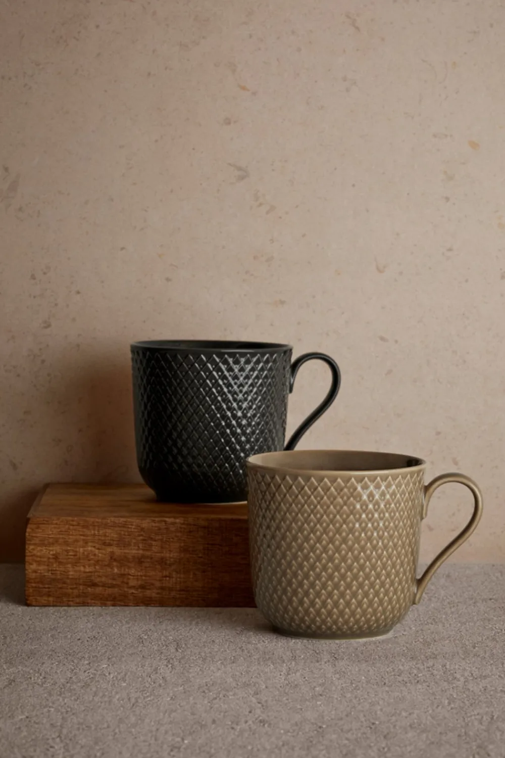 Lyngby Porcelæn Rhombe Earth Krus, , 39 cl- Krus & Kopper