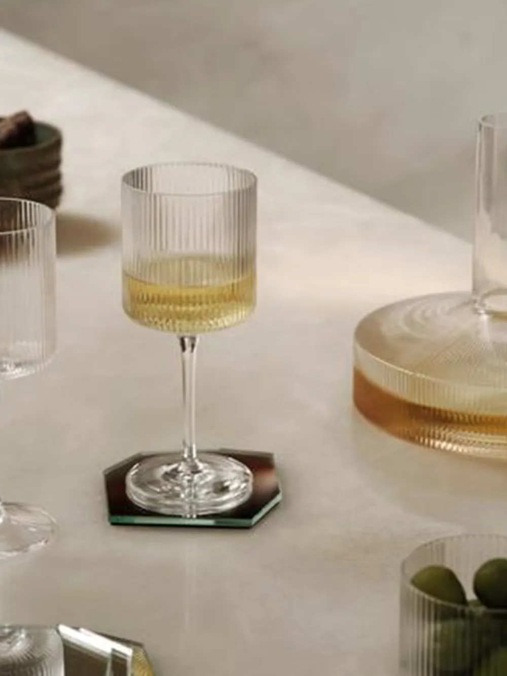 ferm LIVING Ripple 2-pak Hvidvinsglas, , 26 cl- Glas