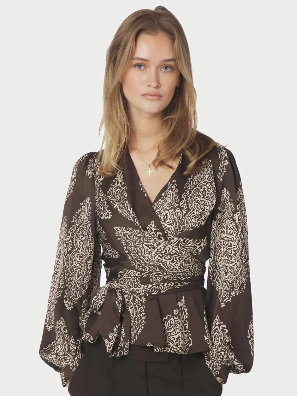 Hot Rista Paisley Drop Bluse, , 36 Dame Bluser & Skjorter