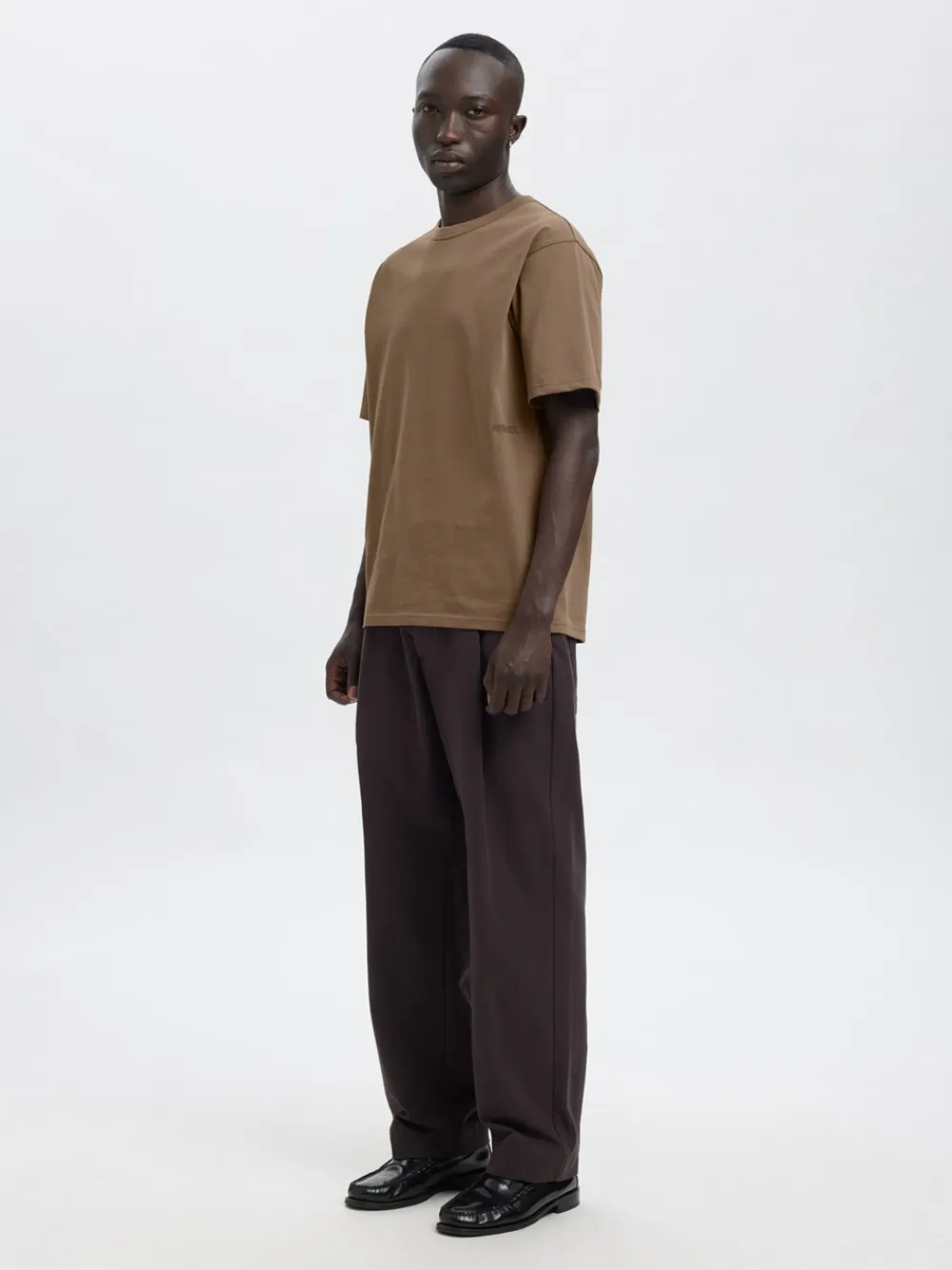 Annarr Ro O-Neck Emb T-shirt, , L- T-Shirts & Poloer