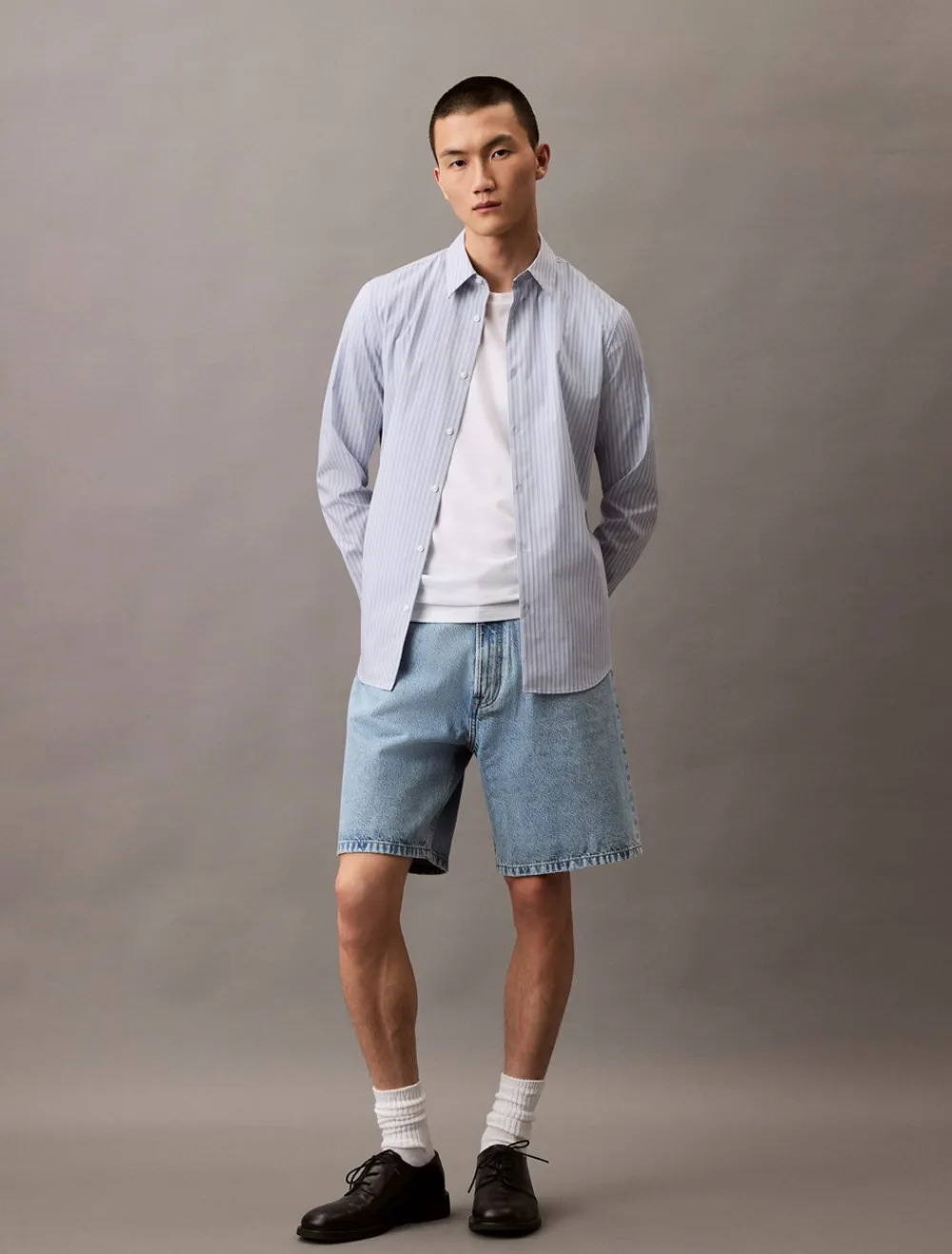 Discount 90's Regular Denim Shorts, , 34 Shorts