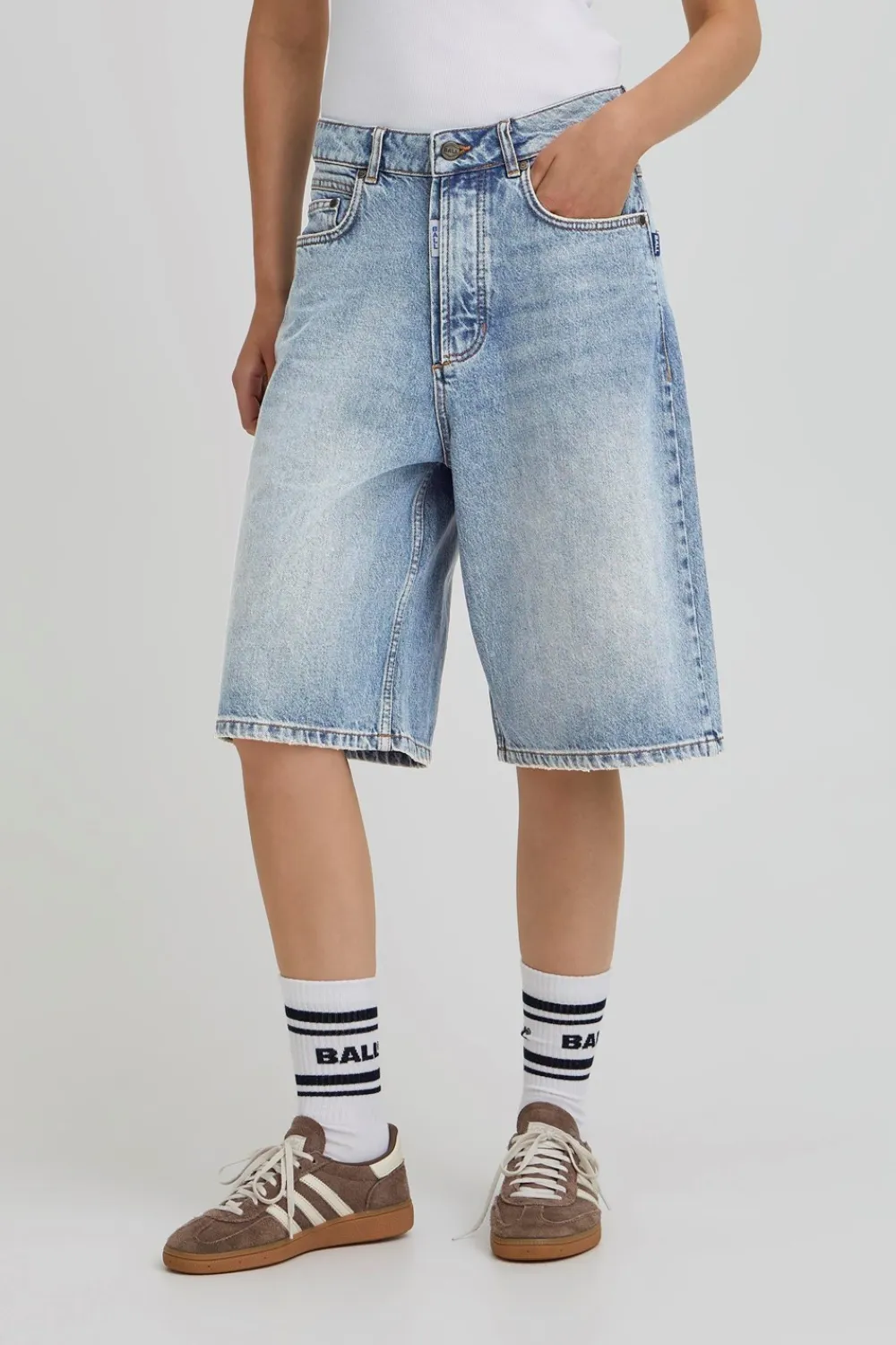 New Saga Shorts, , 32 Dame Shorts
