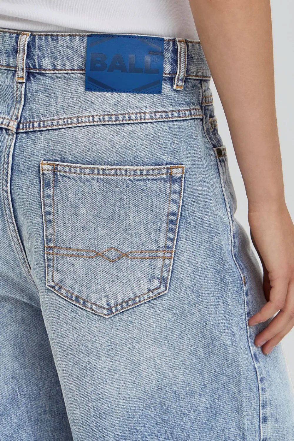 New Saga Shorts, , 32 Dame Shorts