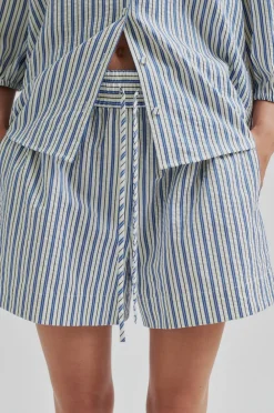 Second Female Serifa Shorts, , L-Dame Shorts