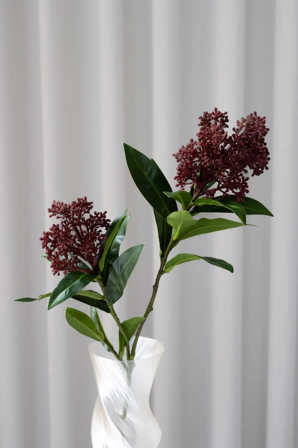 Bloom Objects Skimmia Berry Kunstig Blomst,- Kunstige Blomster