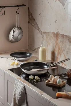 Eva Trio Stainless Steel Keramisk Slip-Let Stegepande, Ø24 cm- Køkken|Gryder & Pander