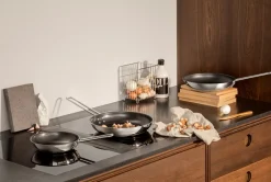 Eva Trio Stainless Steel Slip-Let Stegepande, Ø28 cm- Køkken|Gryder & Pander