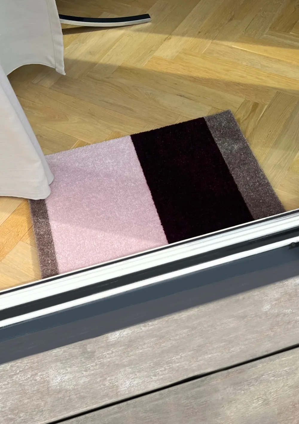 Tica Copenhagen Stripe Horisontal Gulvtæppe, , 40x60 cm- Gulvtæpper|Dørmåtter