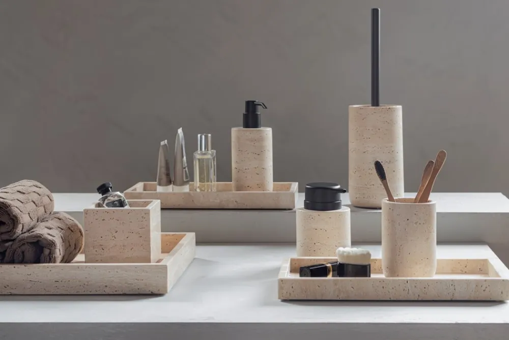 Mette Ditmer Travertine Tandbørsteholder,- Dispensere & Tandkrus