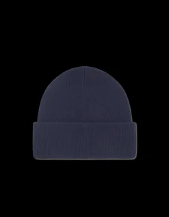 Discount Wayne Embroidered Beanie, Huer & Kasketter